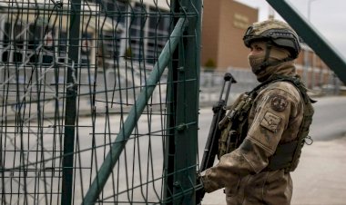 المعتقلون في تركيا.. القضبان تحاصرهم و«كورونا» يُهدِّد حياتهم