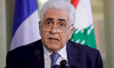 خبراء لبنانيون يكشفون أسباب استقالة وزير خارجية بلادهم من حكومة 