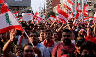 محللون لبنانيون يكشفون سيناريوهات ما بعد استقالة 