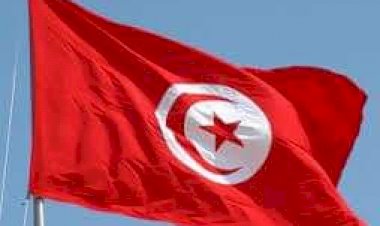 تونس.. صراع السلطات يُنذر بكارثة سياسية