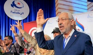 «النظام الرئاسي» يهدد هيمنة «النهضة» على تونس