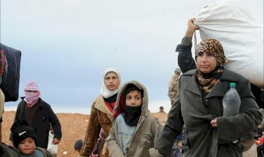 لاجئون سوريون يروون معاناتهم في 