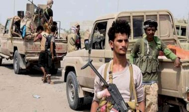 إرهاب الحوثي في البحر الأحمر.. كيف هدد الملاحة العربية والخليجية لصالح إيران؟