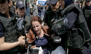 جمهوريت: الانتهاكات الجنسية ضد النساء لم تعد جريمة في تركيا