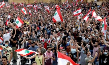 بعد عودة الاحتجاجات.. هل يبدأ اللبنانيون رحلة التخلص من حزب الله وسلاحه؟