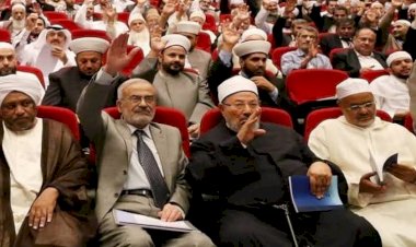 محللون: الاتحاد العالمي للإخوان خطر يهدد شباب تونس ويجندهم