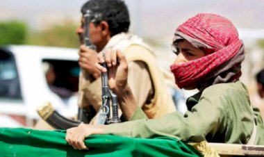 صفقة مأرب.. العرادة ينهب أموال النفير العام ويتقاسمها مع الحوثي