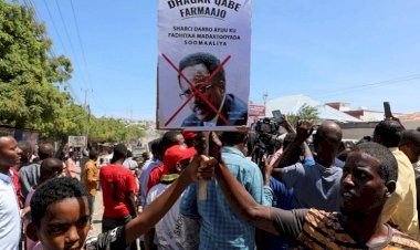 بوادر حرب أهلية.. تأزم الأوضاع في الصومال وفرماجو يريد البقاء بالسلطة