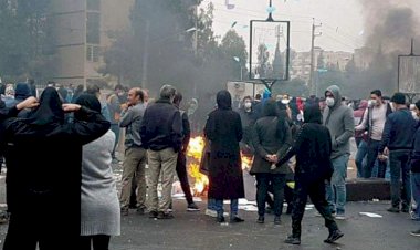 حملة اعتقالات لقمع الاحتجاجات الشعبية في إيران