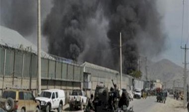 داعش وطالبان.. تفجيرات مطار كابل تصعد القلق بأفغانستان