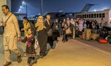 مدنية أفغانستان في مهب عاصفة طالبان.. جواز سفر للإمارة الإسلامية يهدد الأقليات بكابول