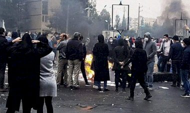 إيران.. إمبراطورية السلاح وطوابير الفقر