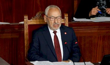 المستقيلون من النهضة يسعون لتأسيس حزب جديد.. خبراء توانسة: محاولة لاعادة الإخوان من أبواب خلفية