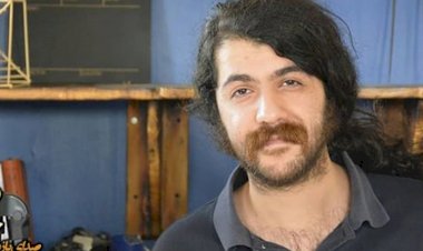 إيران تعاقب الناشط العمالي كاميار فكور بالجلد والسجن والغرامة