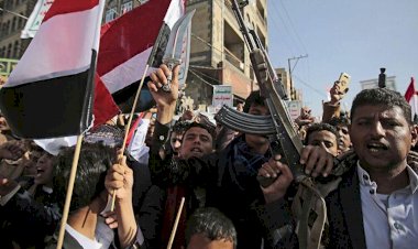 إدانات واسعة لاستهداف الحوثي الصحفيين وتزايُد انتهاكاته ضدهم