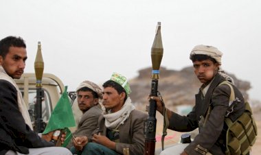 محلل يمني يكشف جرائم الحوثي خلال شهر رمضان