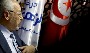 لنشر الفوضى.. سياسي تونسي يكشف أهداف تمويل إرهاب النهضة