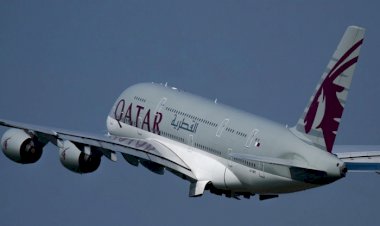 انسحبت من بعض أسواقها..  كيف يهدد المونديال مكانة الخطوط القطرية؟