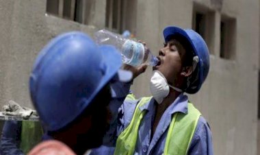 مع موجة الحر الشديدة في العالم.. كيف تواجه العمالة الأجنبية في الجحيم القطري؟