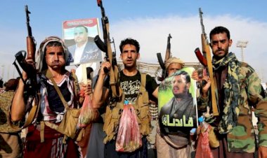 قبل الأضحى.. ميليشيا الحوثي ترهب الشعب اليمني وتحاصر تعز