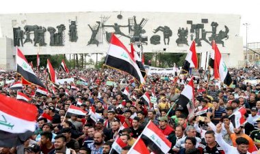 العراق.. هل فشل الصدر في أن يكون ظهيرًا قوميًا للبلاد؟.. خبراء يجيبون