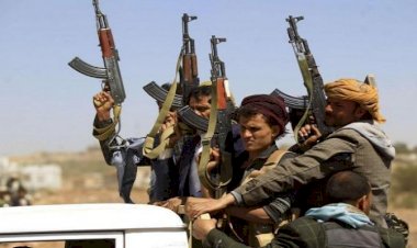 اليمن.. لماذا استهدفت ميليشيا الحوثي ميناء الضبة وما التداعيات؟.. خبراء يجيبون