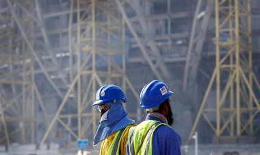 كيف أضافت السلطات القطرية العنصرية لقائمة انتهاكات العمال؟