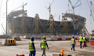 سر الأوبئة المفاجئة.. لماذا يعود العمال المهاجرون من قطر محملين بالأمراض المزمنة؟