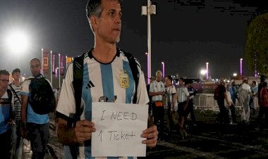 قطر تنتهك قوانين الفيفا.. تذاكر مباريات كأس العالم في السوق السوداء بـ 10 أضعاف قيمتها