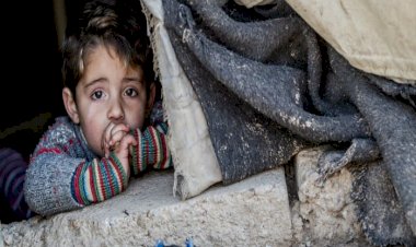 تقرير دولي: زلزال 6 فبراير زاد من معاناة اللاجئين السوريين وكشف الجانب المظلم للتمييز في تركيا