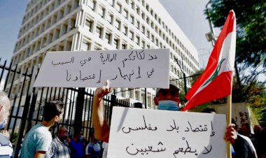 الأزمة الاقتصادية تتصاعد في لبنان.. مؤشرات خطيرة للبلاد على شفير الانهيار