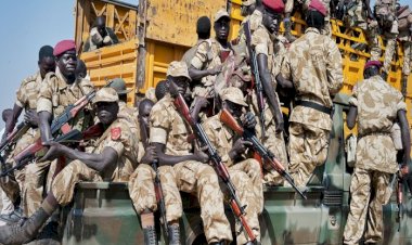 بعد تفاقُم الصراع.. تحذيرات أممية من اشتعال توتُّرات طائفية في السودان