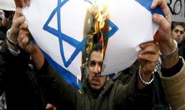 إسرائيل تخسر دعمها الدولي.. صحيفة بريطانية تحذر من استمرار الحرب على غزة