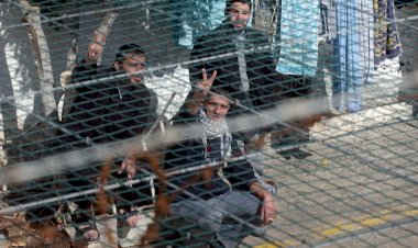 تفاصيل صفقة تبادل الأسرى بين إسرائيل وحماس.. هل توقف الحرب