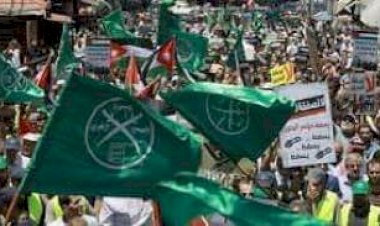 الإخوان تشعل الأوضاع الداخلية في السودان.. لتحقيق مكاسب شخصية وسياسية