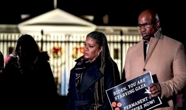 الحزب الديمقراطي الأمريكي يُواجه أسوأ انقساماته بسبب حرب غزة.. ماذا يحدث في البيت الأبيض؟