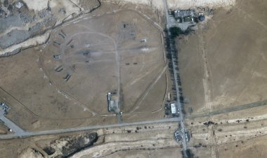 صور الأقمار الصناعية تكشف حجم الخسائر من الهجوم الصاروخي على إيران