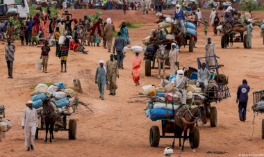 السودان في قلب العاصفة.. تسجل رقمًا قياسيًا للنازحين حول العالم