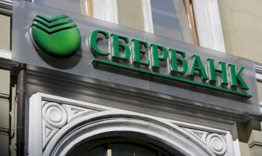 فايننشال تايمز: روسيا تُعيد رسم خريطة الأعمال في أوكرانيا المحتلة: توسع بنكي وسط عقوبات دولية