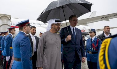 لبحث مستجدات ما يحدث في العالم.. الشيخ محمد بن زايد يصل بلغراد