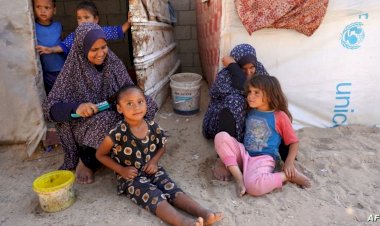 إسرائيل تتحدى التحذيرات من مجاعة في غزة وتواجه ضغوطًا دولية لتسهيل دخول المساعدات