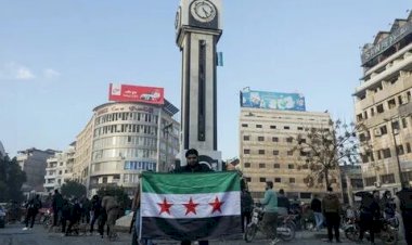 اختفاء الأسد وسقوط منبج.. انسحاب كبير في الجيش السوري وهزيمة الأكراد