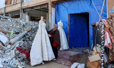 غزة بين أمل الهدنة وكابوس التصعيد.. محاولات العودة للحياة تتبدّد تحت نيران الحرب