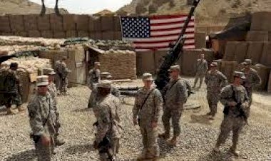 خبير أمني واستراتيجي : واشنطن تعود بثقل عسكري إلى الشرق الأوسط تحسبًا لأي مفاجآت