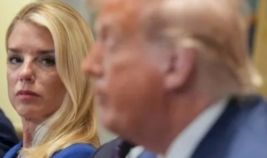 فضيحة جيفري إبستين تهز عرش ترامب.. غضب داخلي غير مسبوق ضد الرئيس الأمريكي