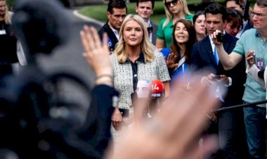 البيت الأبيض يعاقب وول ستريت جورنال.. استبعاد من تغطية ترامب بسبب تقرير مثير للجدل