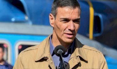 رئيس الوزراء الإسباني يتهم إسرائيل بارتكاب جرائم حرب في غزة ويوقف تصدير السلاح لتل أبيب