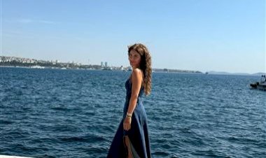 صبا مبارك تستمتع بإجازتها في تركيا