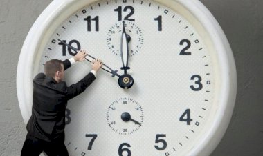 مصر تستعد لتطبيق التوقيت الشتوي 2025.. تعرف على موعد تغيير الساعة