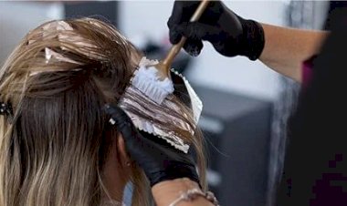 استرجاع نعومة وحيوية الشعر بعد الصبغة